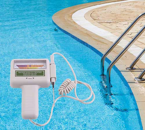 Mjerač pH vrijednosti i klora u bazenu